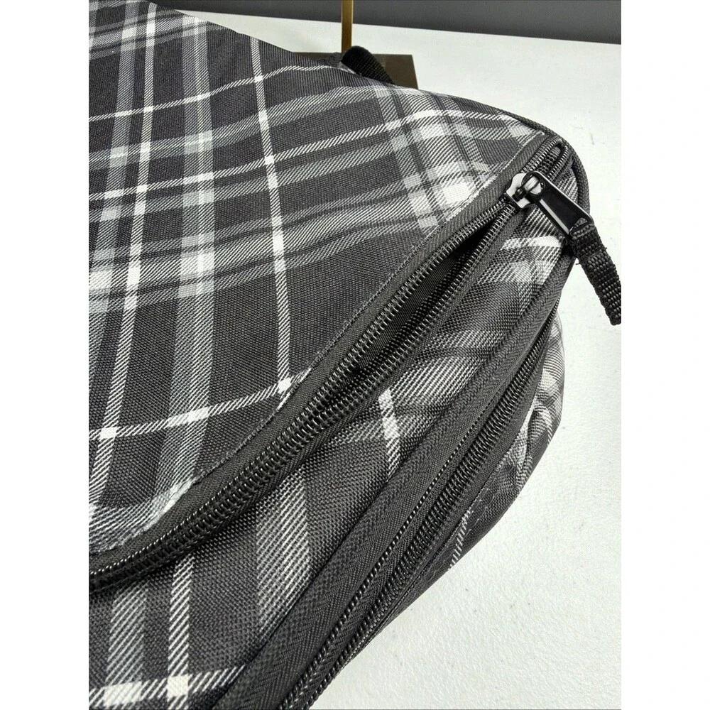 Thirty One Perfect Party Set Dual Thermal CASSEROLE CARRIER – Black White Plaid